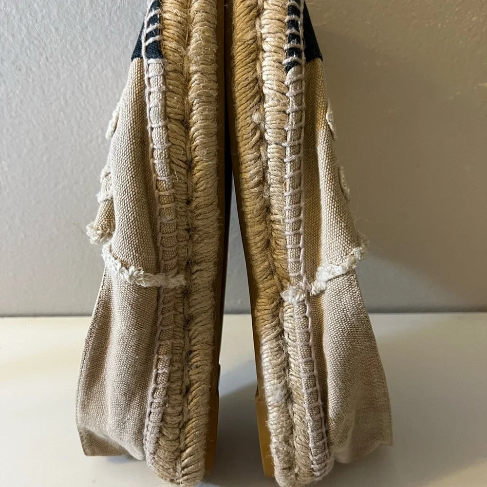 Chanel Espadrilles. Classic Chanel style. Size 37. - Picture 7 of 7